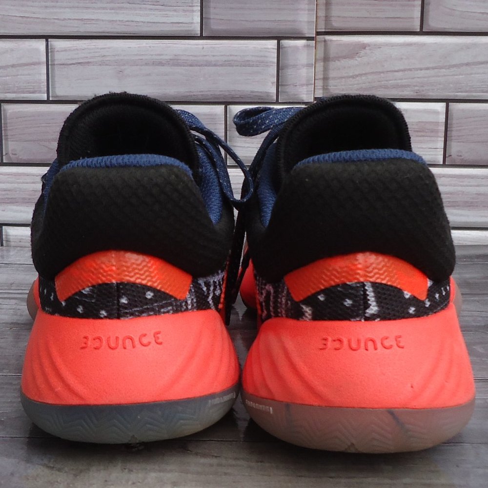 SIZE 4.5. Adidas Donovan Mitchell DON Issue 1 big kids basketball sneakers shoes - Picture 4 of 16